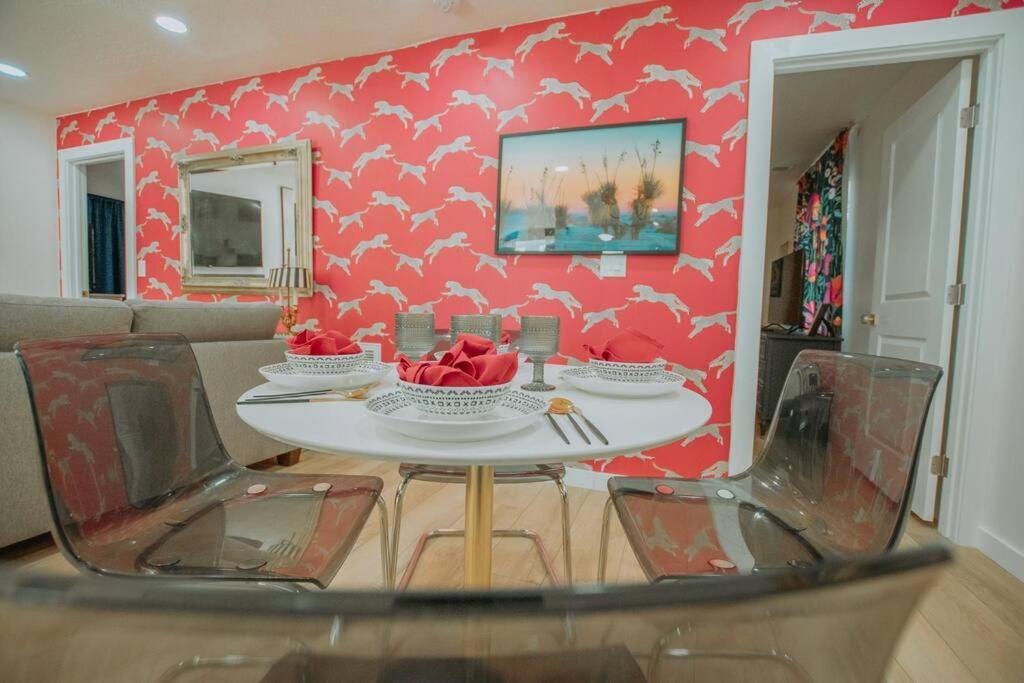Holiday home Bohemian Chic An Eclectic Escape-hot Tub-pet Friendly-no Pet Fees!