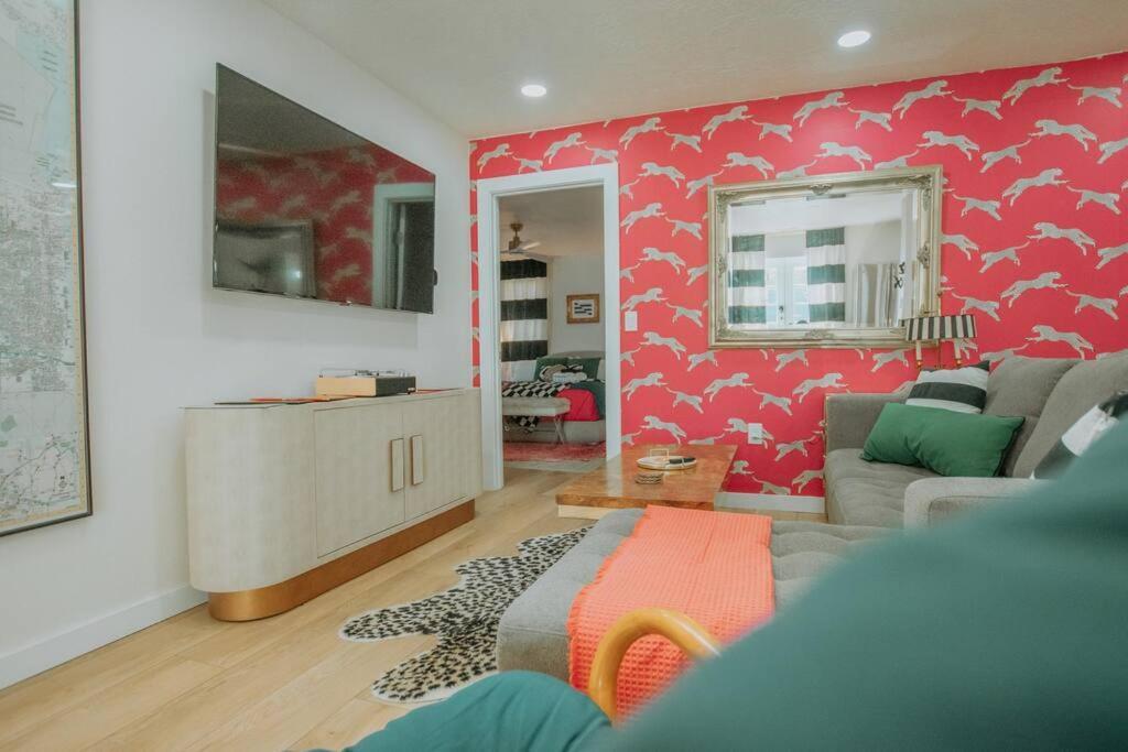 Bohemian Chic An Eclectic Escape-hot Tub-pet Friendly-no Pet Fees! *