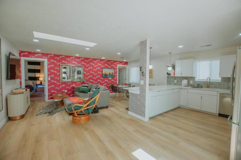 Bohemian Chic An Eclectic Escape-hot Tub-pet Friendly-no Pet Fees!