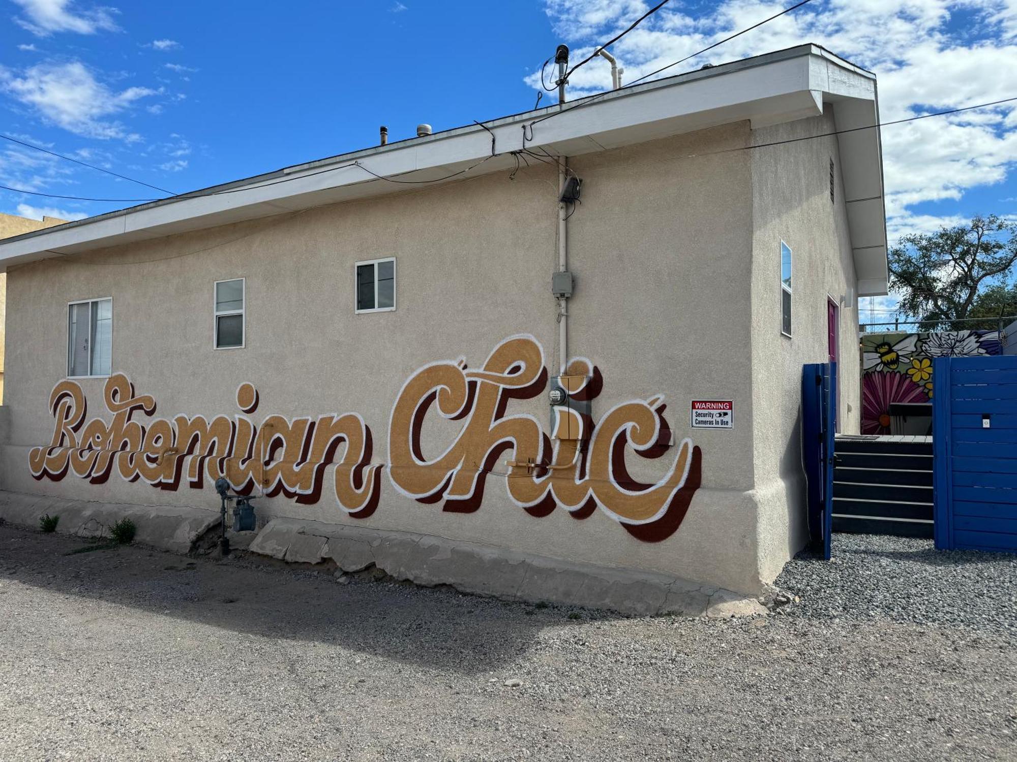 Bohemian Chic An Eclectic Escape-hot Tub-pet Friendly-no Pet Fees! Albuquerque