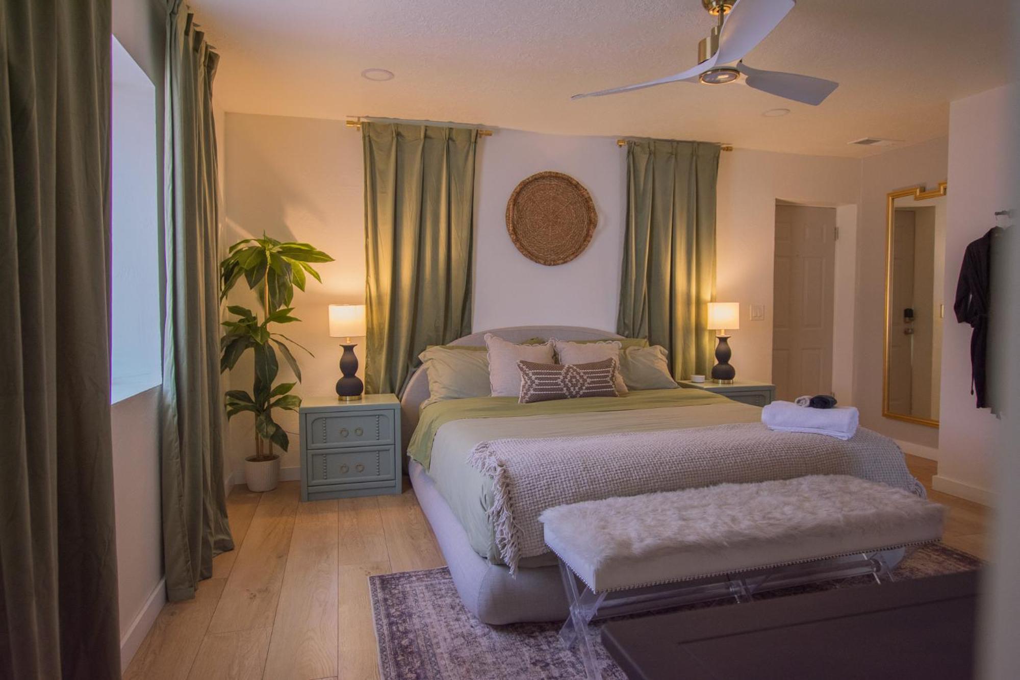 Holiday home Bohemian Chic An Eclectic Escape-hot Tub-pet Friendly-no Pet Fees! *